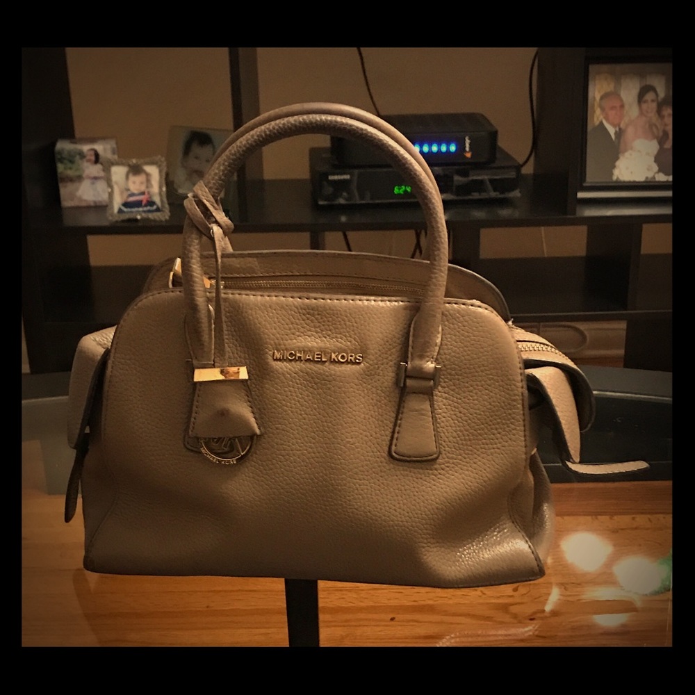 OFFERS?? Michael Kors leather satchel